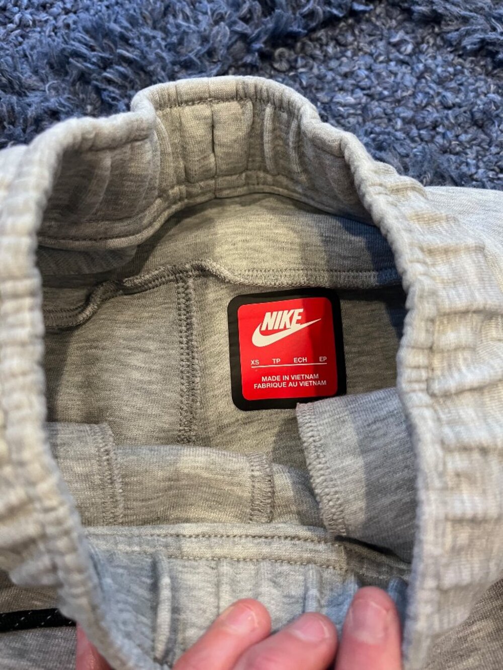 Nike Tech Fleece Gray Tapered Joggers | Kids XS - Picture 3 of 8